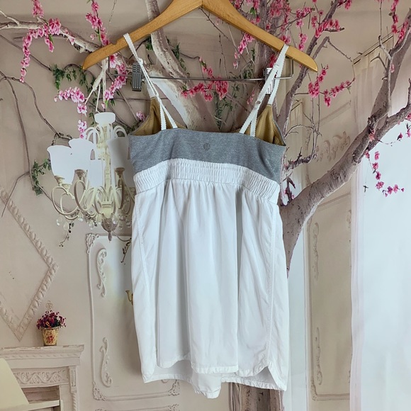 SOLD Lululemon White Striped Built In Bra - Picture 5 of 7